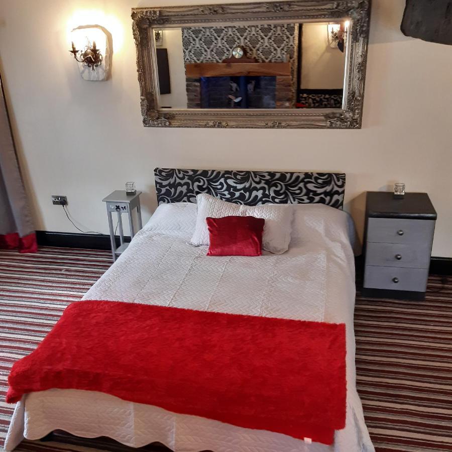 斯凯格内斯The Saracens Head Old Lounge公寓 外观 照片