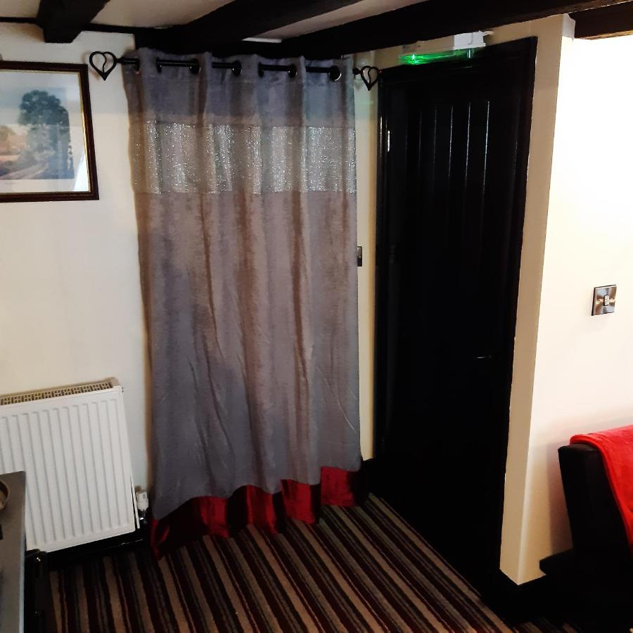 斯凯格内斯The Saracens Head Old Lounge公寓 外观 照片